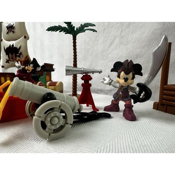 Disney Mickeys Pirates Of The Caribbean Play Set - Missing pieces - Picture 5 of 6